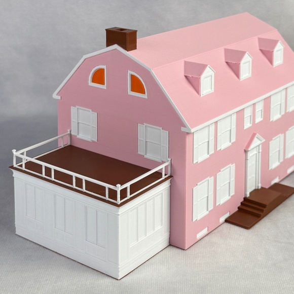 Amityville Horror House Model, PIMurder House 112 Ocean Avenue Long Island PINK
